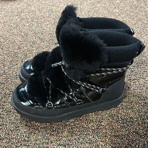 Ugg highland waterproof patent leather boots!